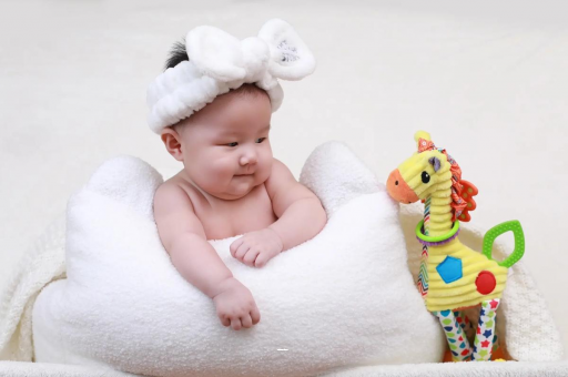 新疆满月宝宝可以出门吗 新疆满月宝宝可以出门吗